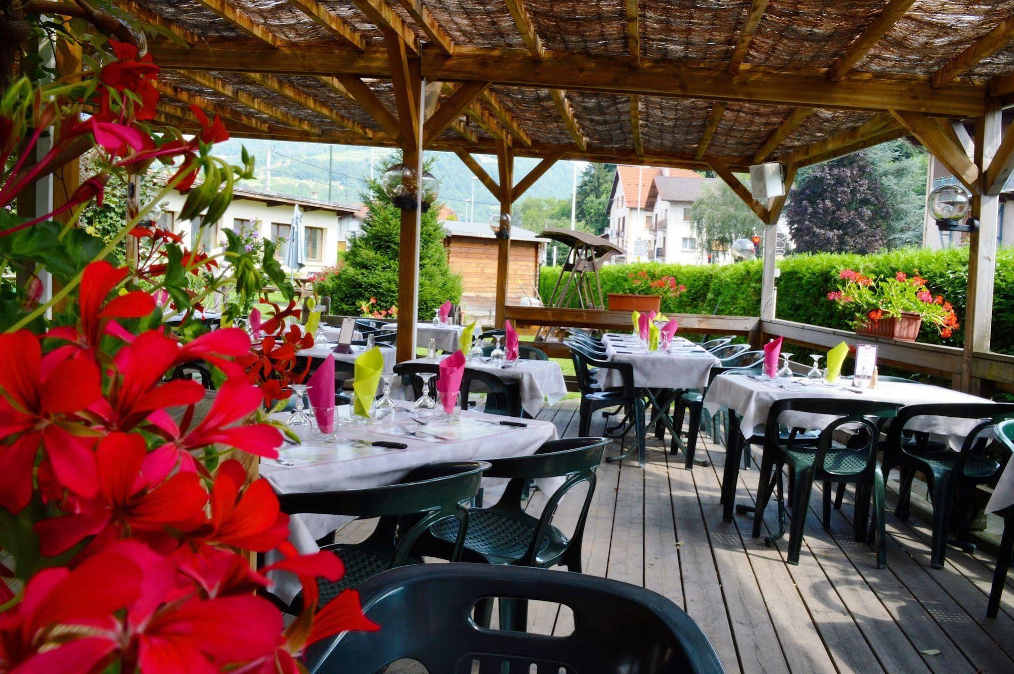 Auberge De Costaroche Albertville Luaran gambar