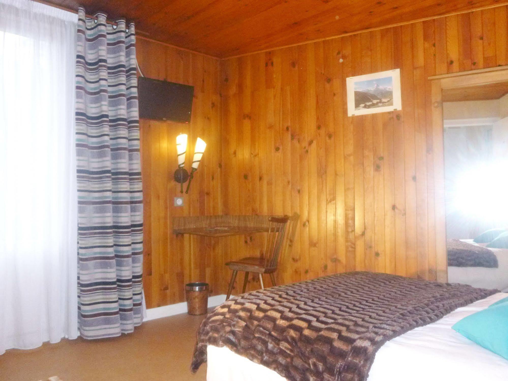Auberge De Costaroche Albertville Luaran gambar